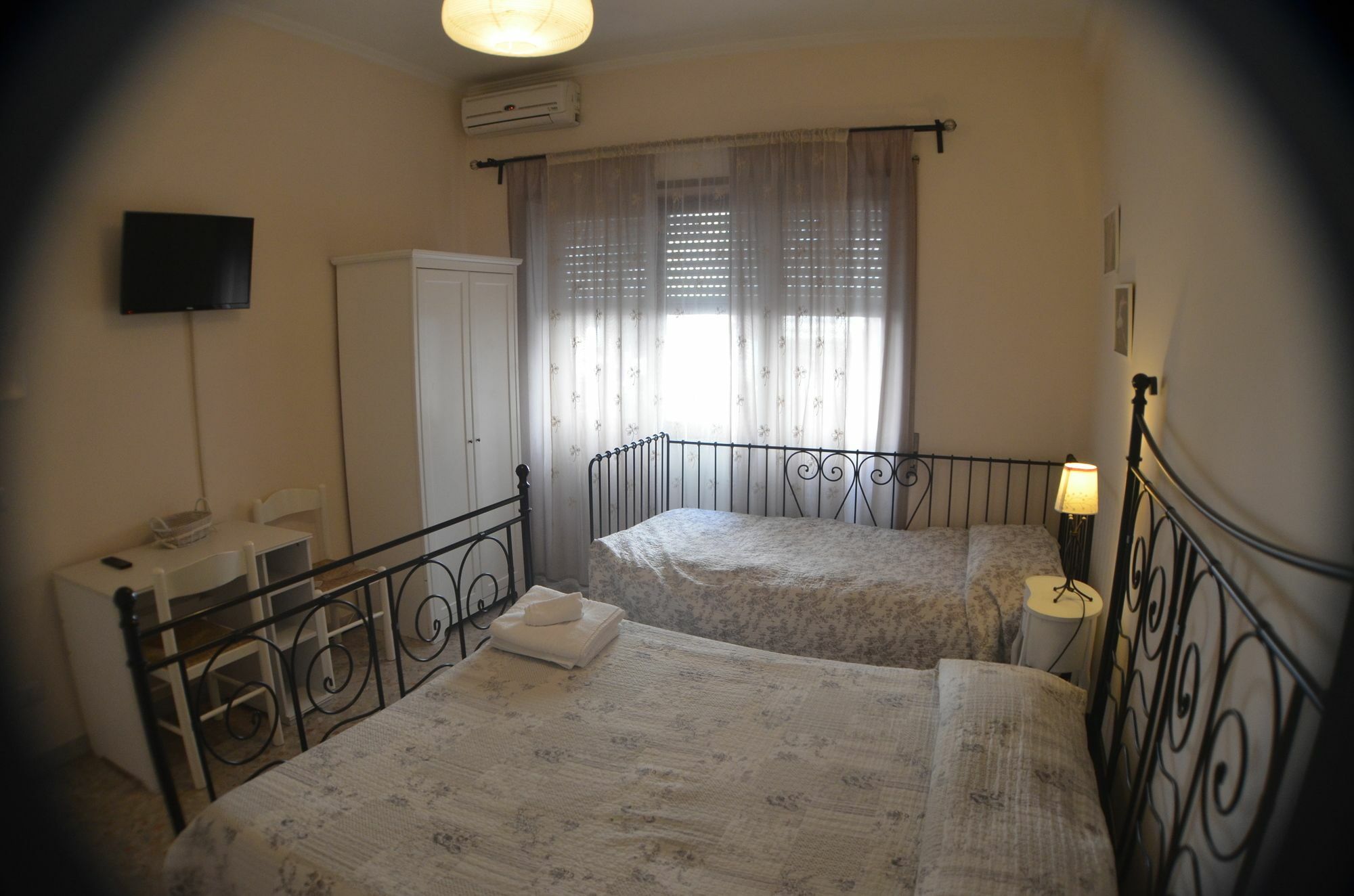 Sergio Tourist Rental Close Tiburtina Station Roma Dış mekan fotoğraf